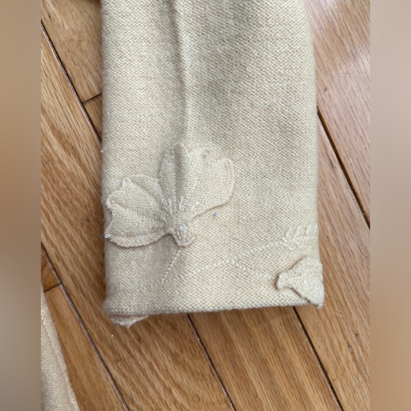 Vintage Pendleton Womens Cardigan Sweater Floral Bead Merino Wool Medium - Picture 5 of 7